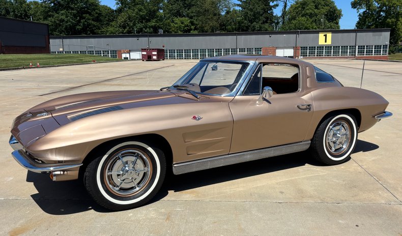1963 Chevrolet Corvette 101