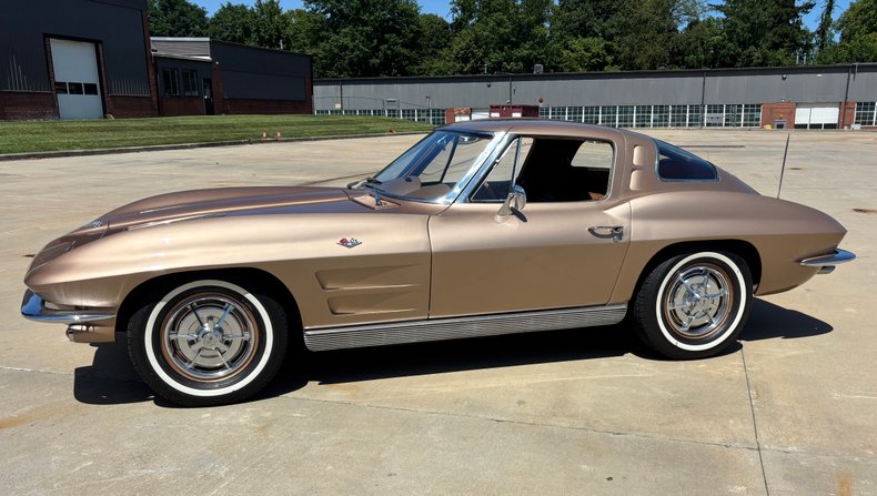 1963 Chevrolet Corvette 103