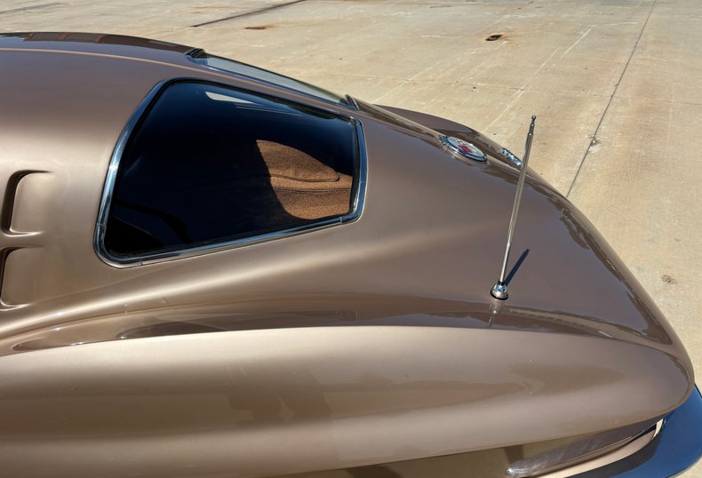 1963 Chevrolet Corvette 111