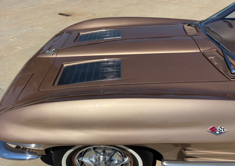 1963 Chevrolet Corvette 121