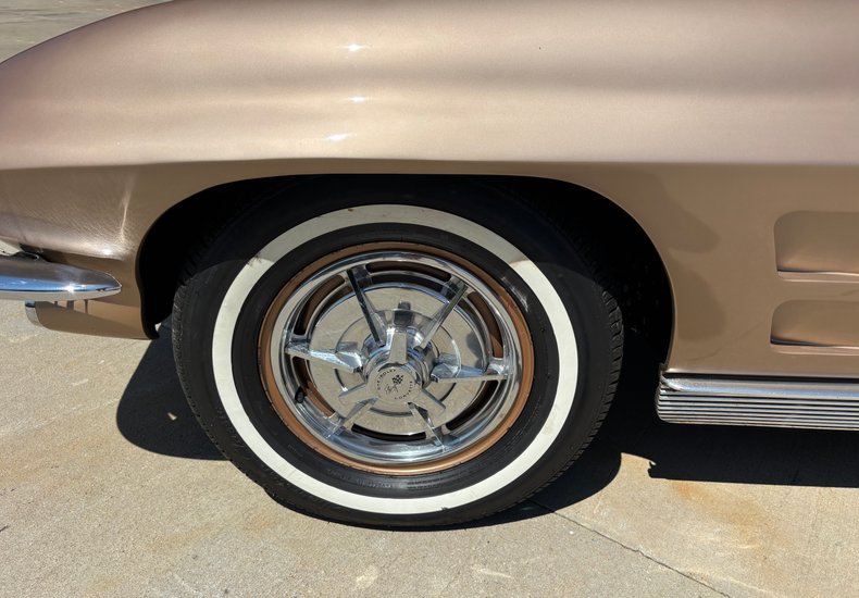 1963 Chevrolet Corvette 119