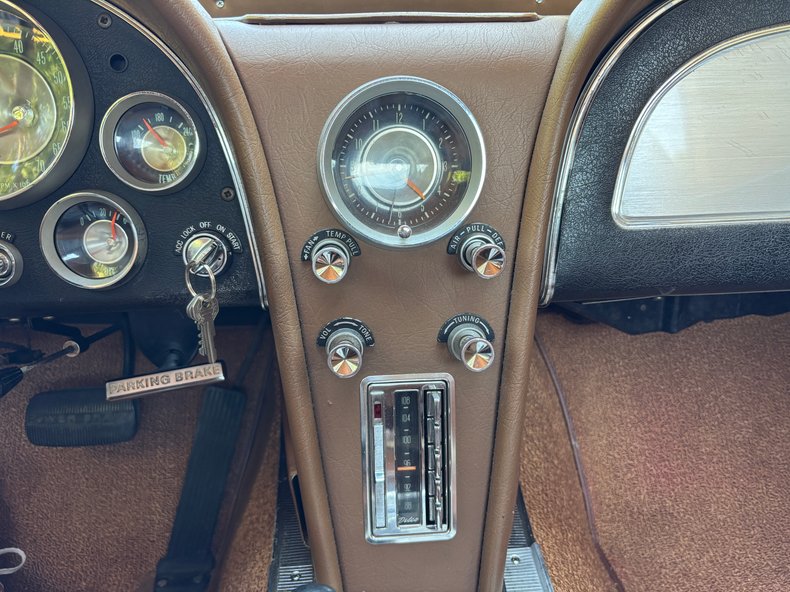1963 Chevrolet Corvette 173