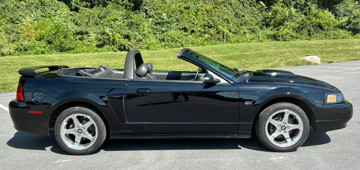 For Sale 2003 Ford Mustang