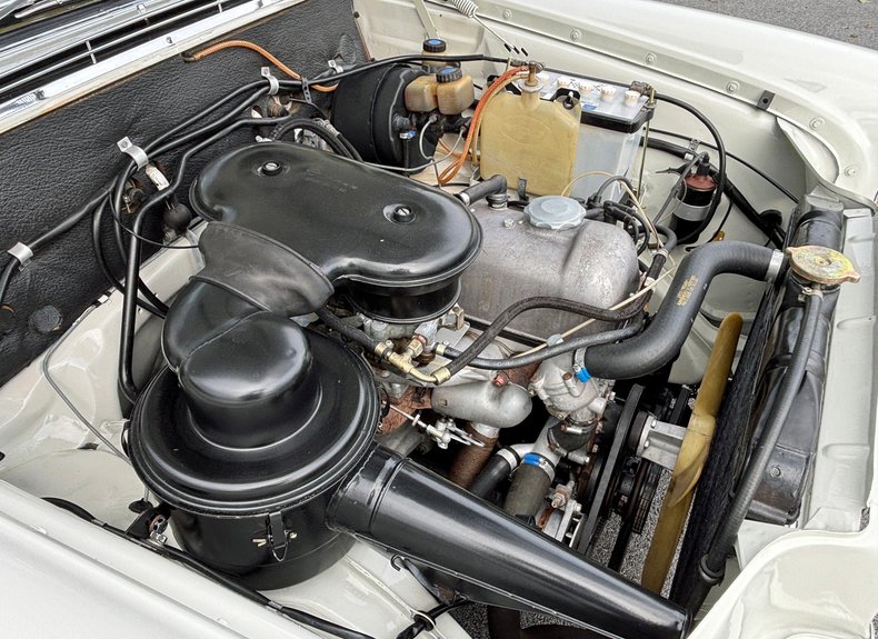 1966 Mercedes-Benz 230 S 12