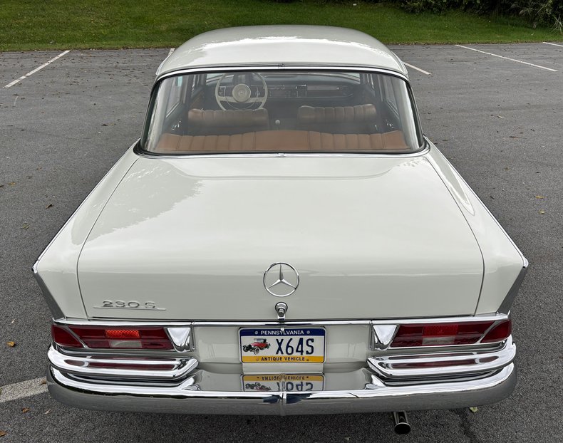 1966 Mercedes-Benz 230 S 15