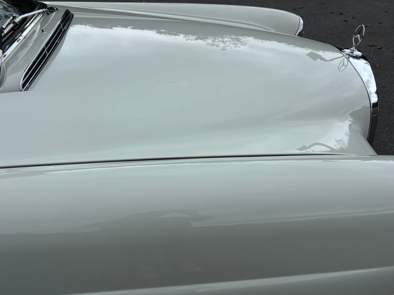 1966 Mercedes-Benz 230 S 50