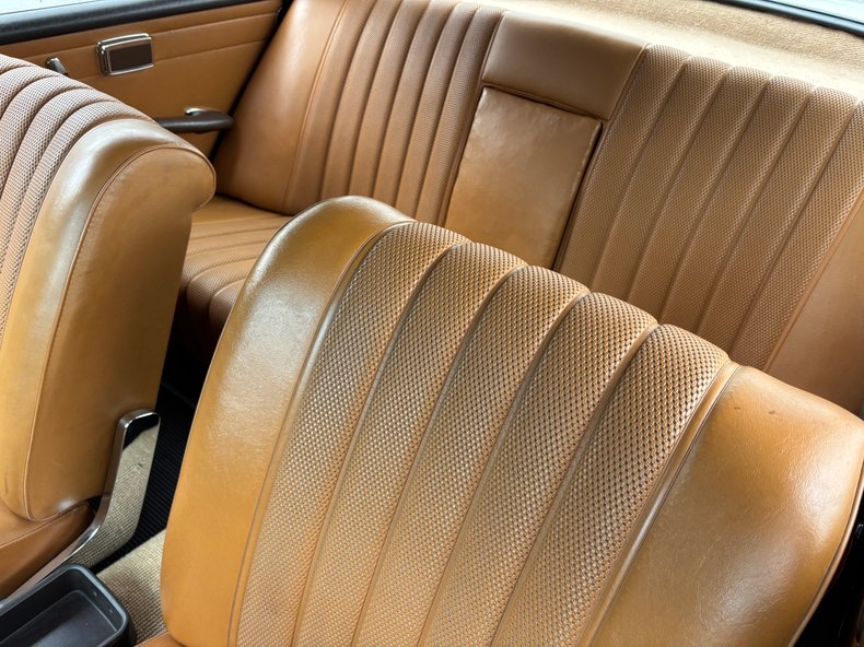 1966 Mercedes-Benz 230 S 91