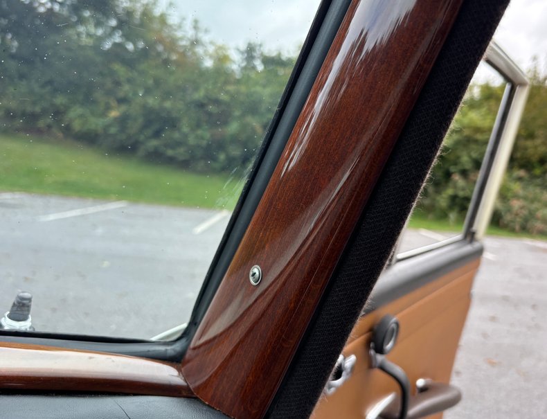 1966 Mercedes-Benz 230 S 106