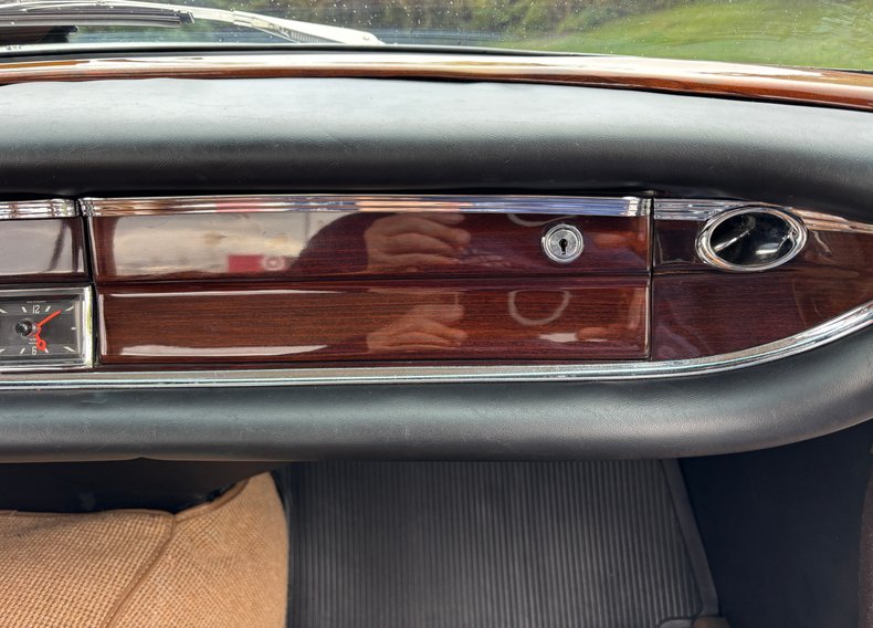 1966 Mercedes-Benz 230 S 103