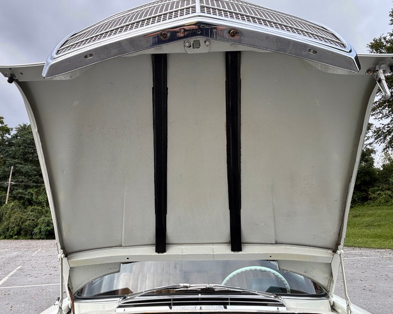 1966 Mercedes-Benz 230 S 123