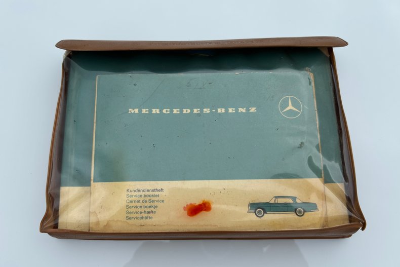 1966 Mercedes-Benz 230 S 127