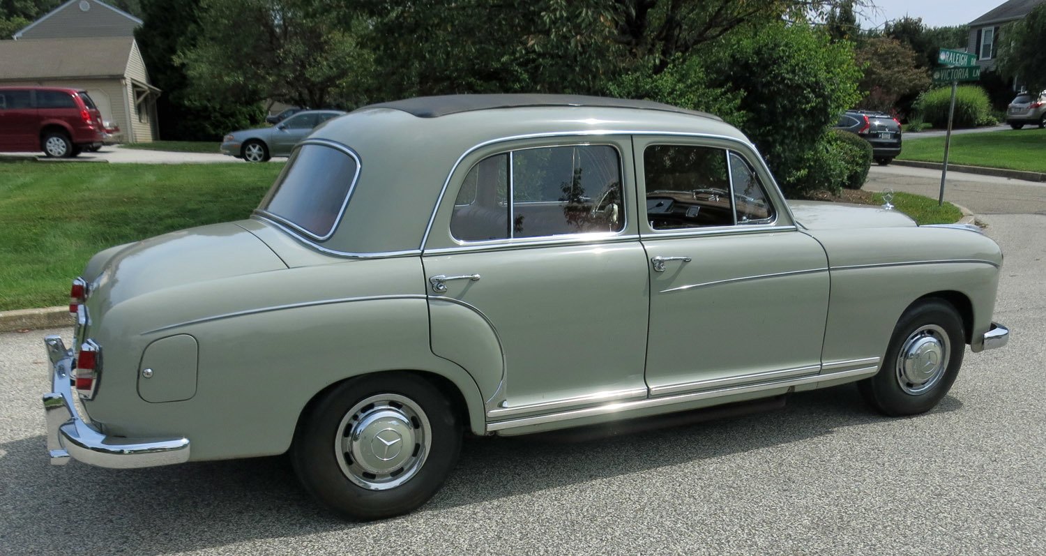 1959 Mercedes-Benz 220S