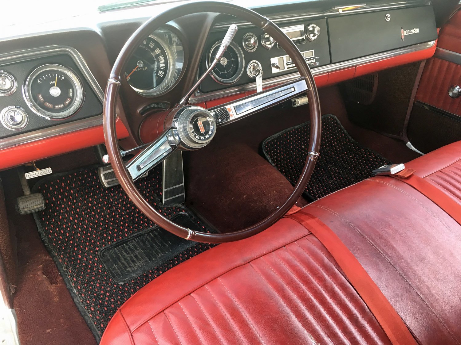 1966 Oldsmobile Delta 88