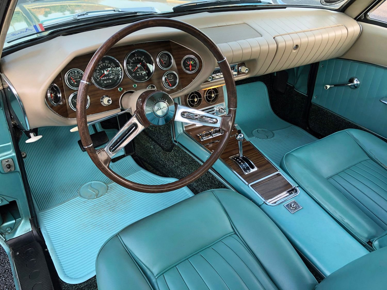 1964-studebaker-avanti-connors-motorcar-company