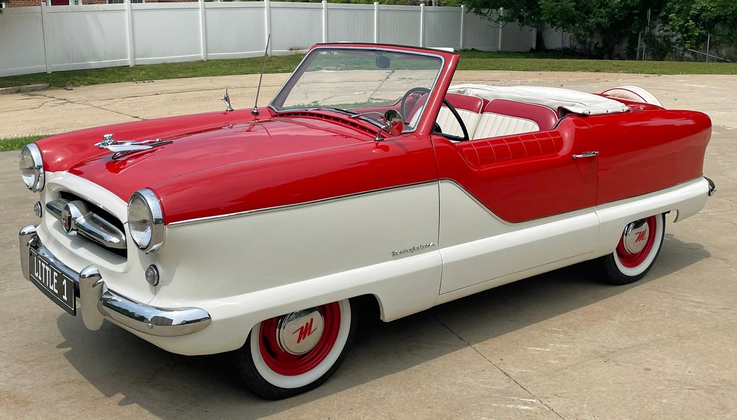 1954 Nash Metropolitan | Connors Motorcar Company