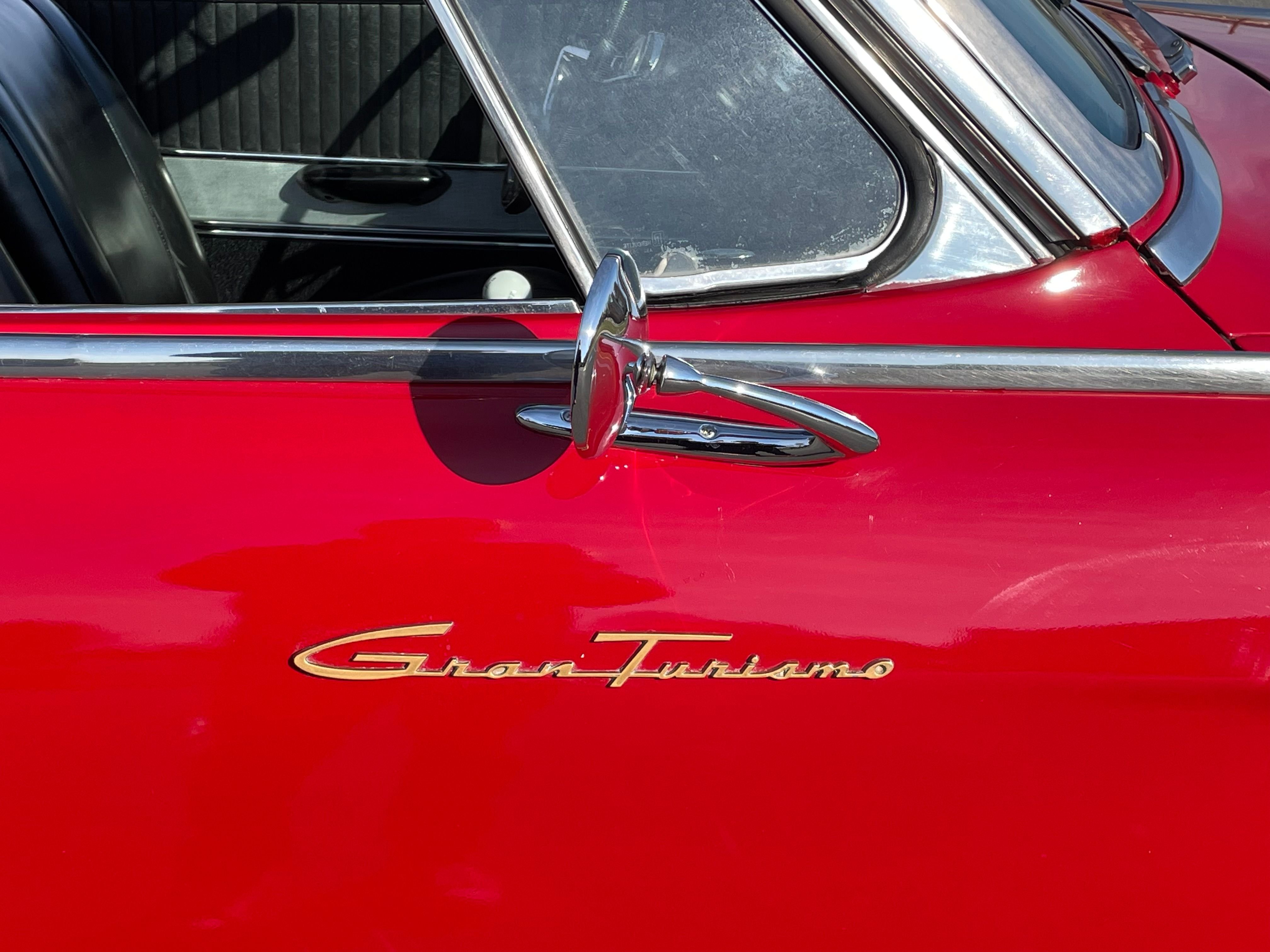 1962 Studebaker Gran Turismo Hawk
