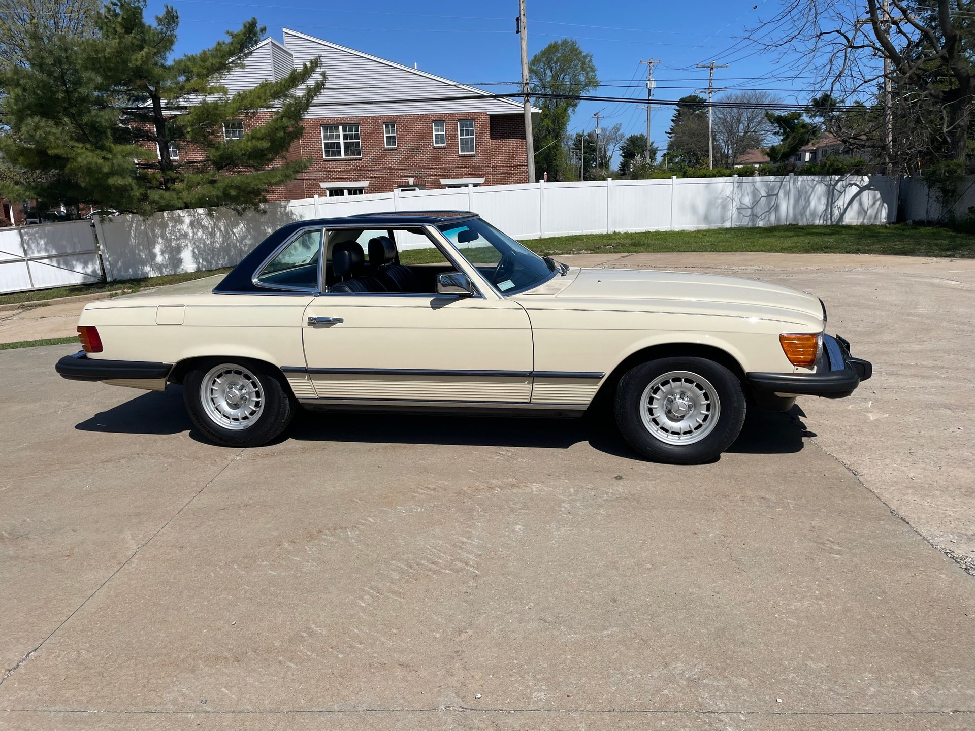 23020 | 1984 Mercedes-Benz 380 SL Convertible | Connors Motorcar Company