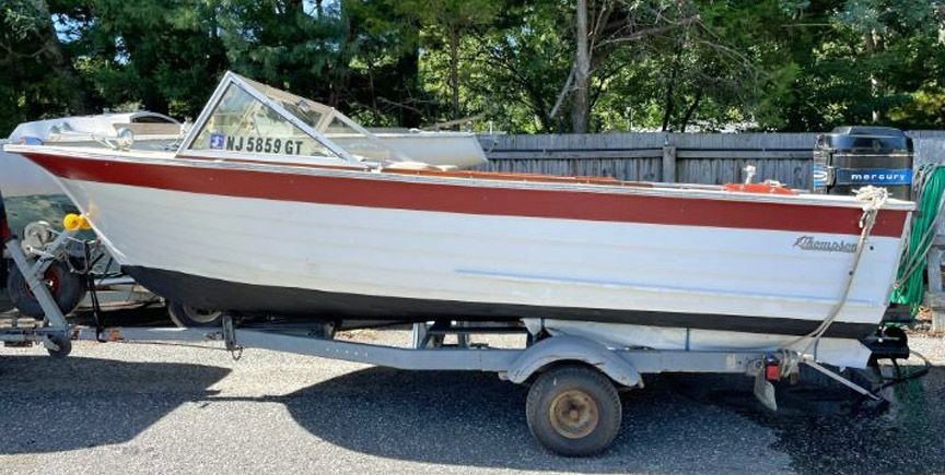 23060 | 1967 Thompson Sea Skiff 18 Runabout Boat | Connors Motorcar Company