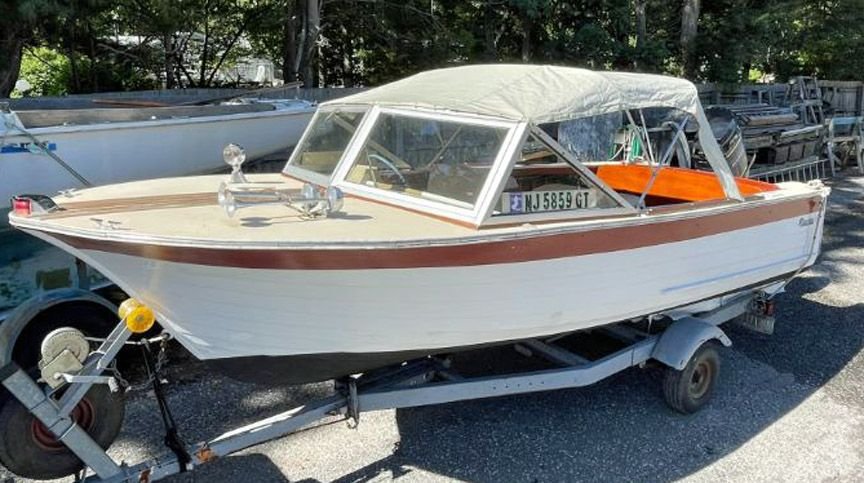 1967 Thompson Sea Skiff 18 | Connors Motorcar Company