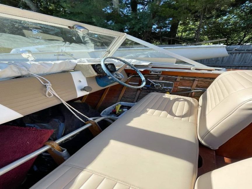 23060 | 1967 Thompson Sea Skiff 18 Runabout Boat | Connors Motorcar Company