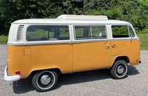 For Sale 1972 Volkswagen Bus