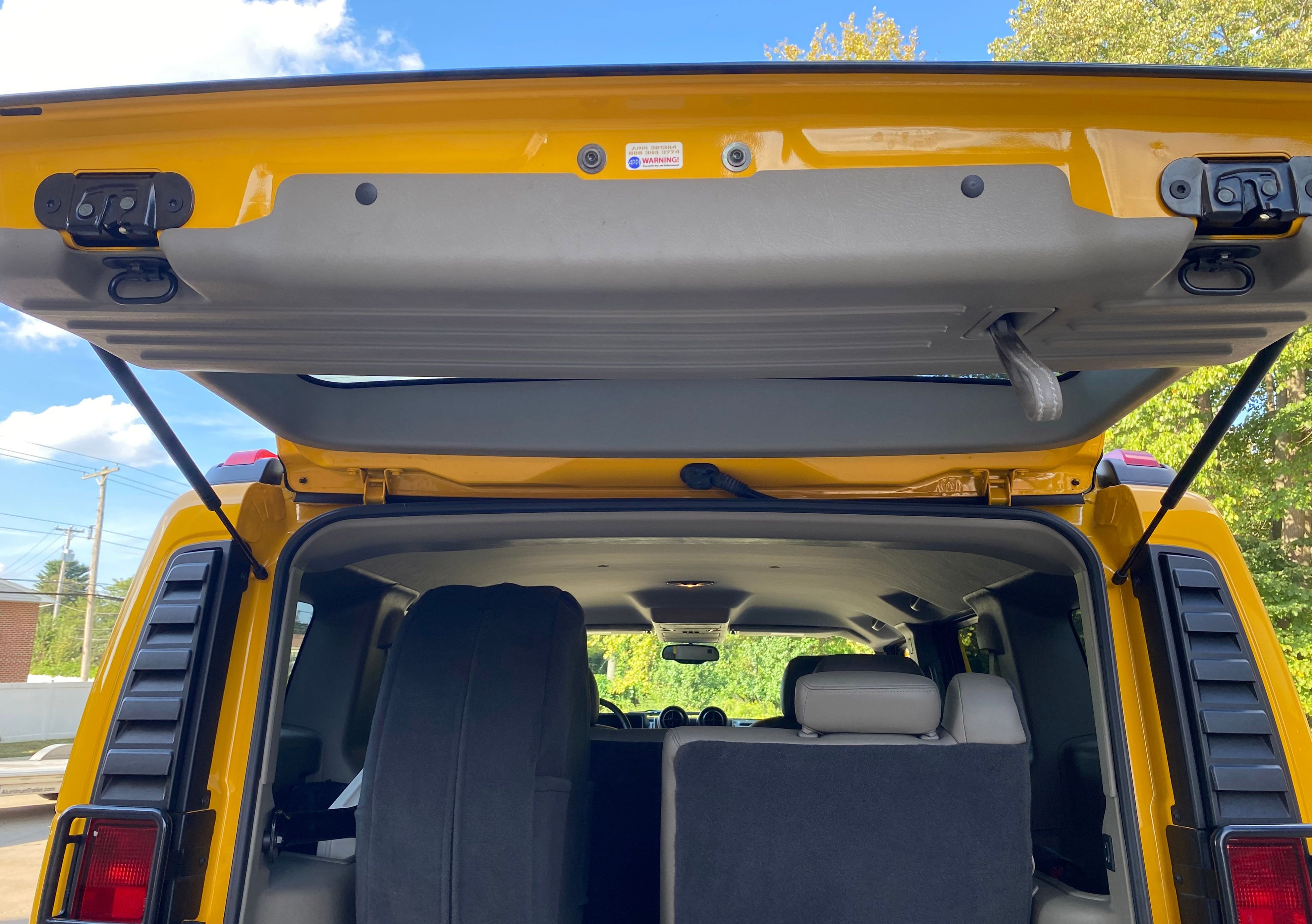 2003 Hummer H2 | Connors Motorcar Company