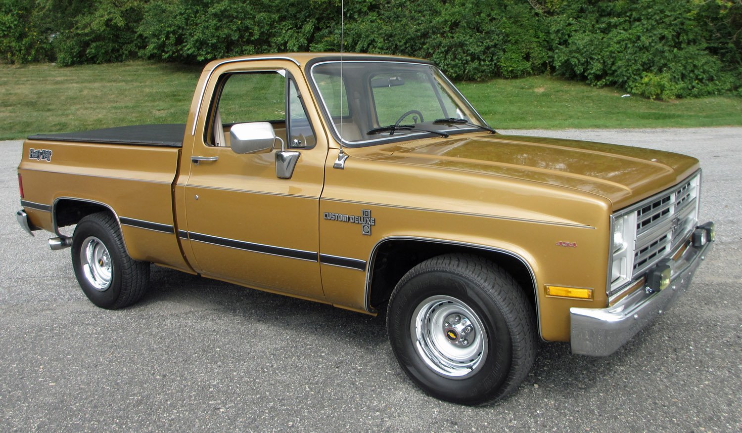 1985 chevrolet 1 2 ton pickup
