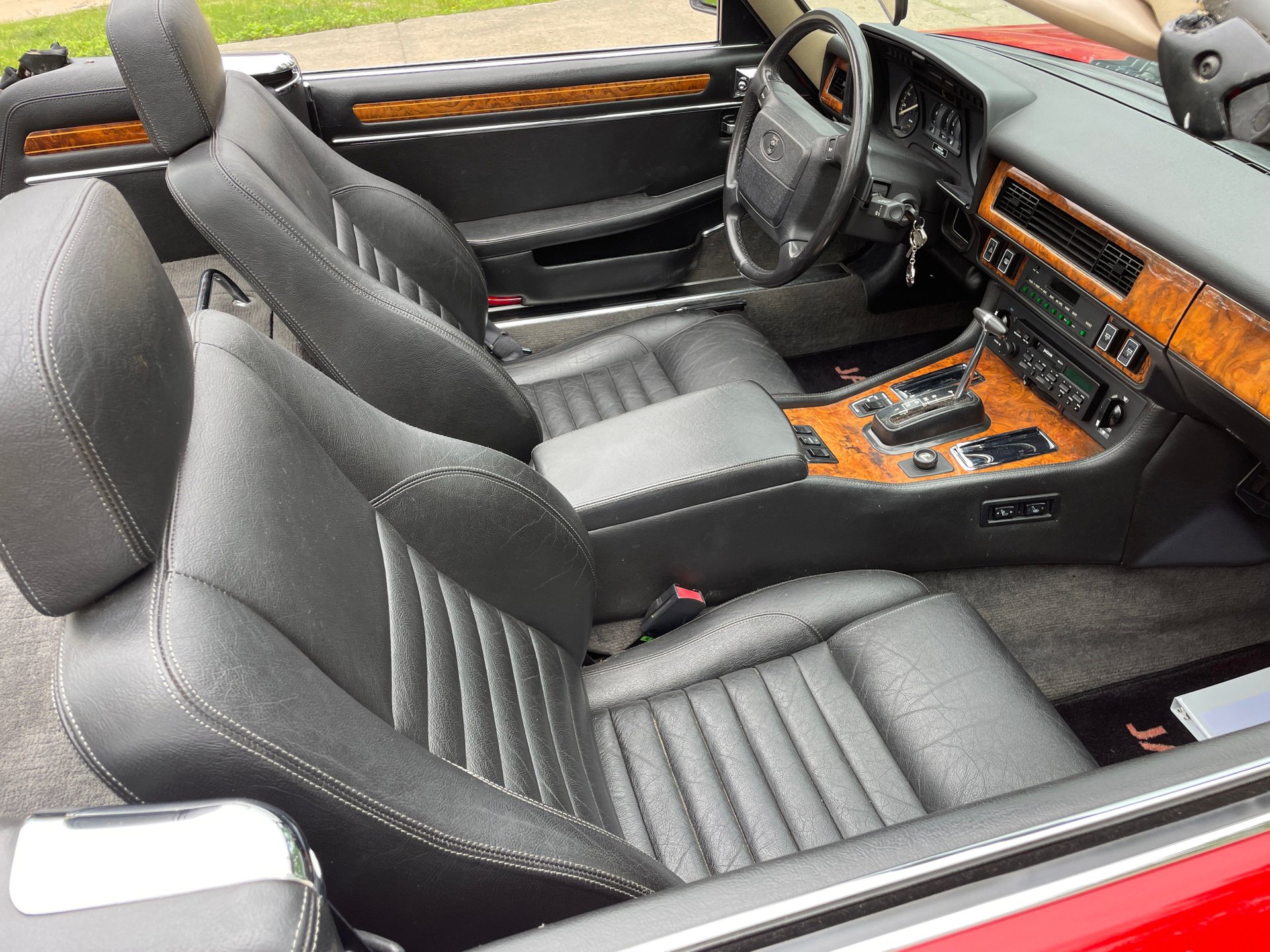 24021 | 1990 Jaguar XJS V-12 Convertible | Connors Motorcar Company