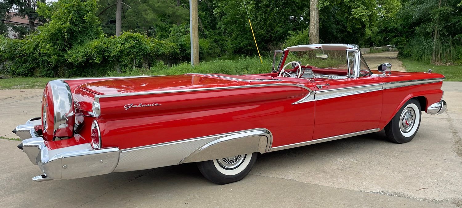 1959 Ford Skyliner | Connors Motorcar Company