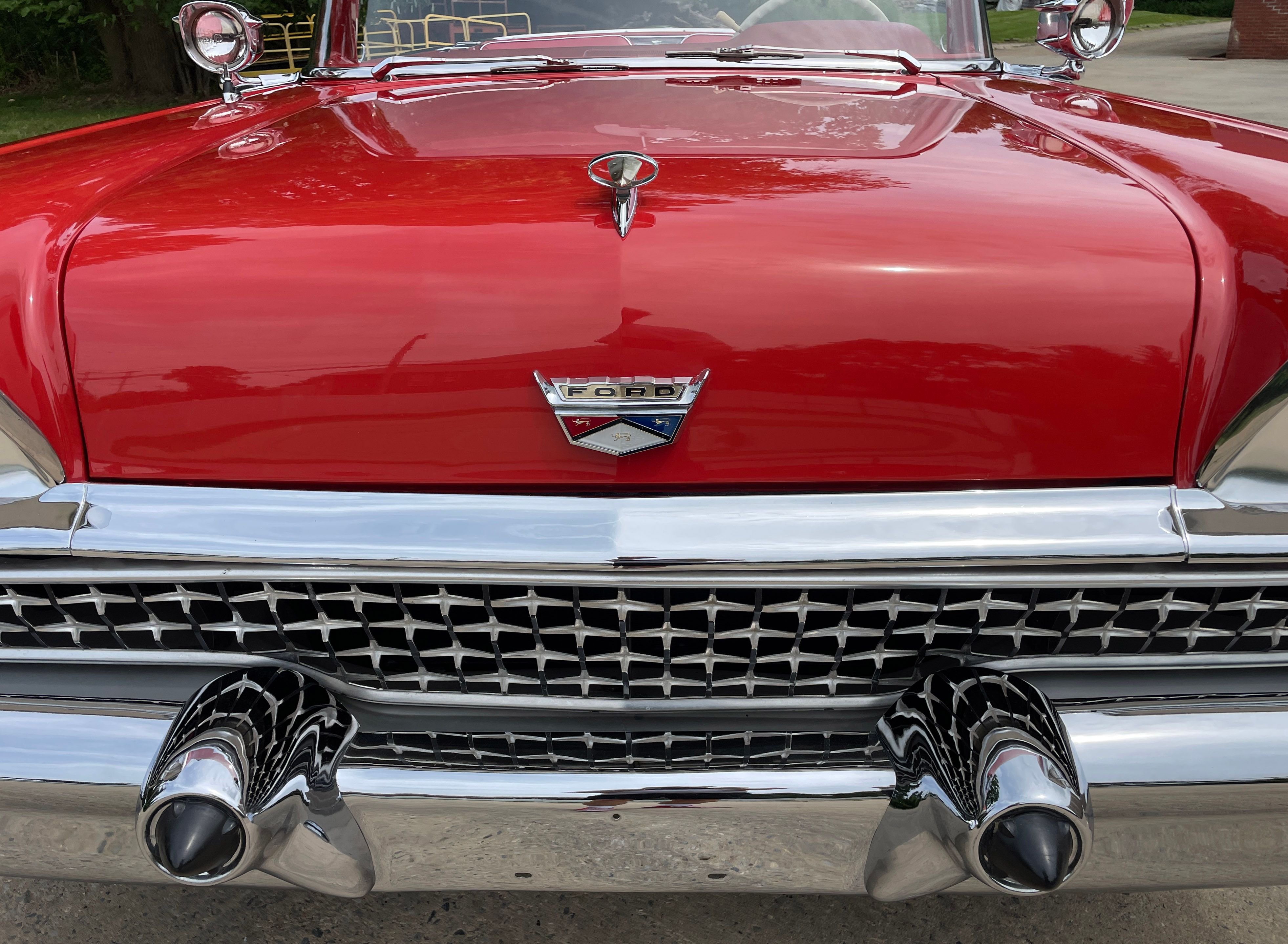 1959 Ford Skyliner | Connors Motorcar Company