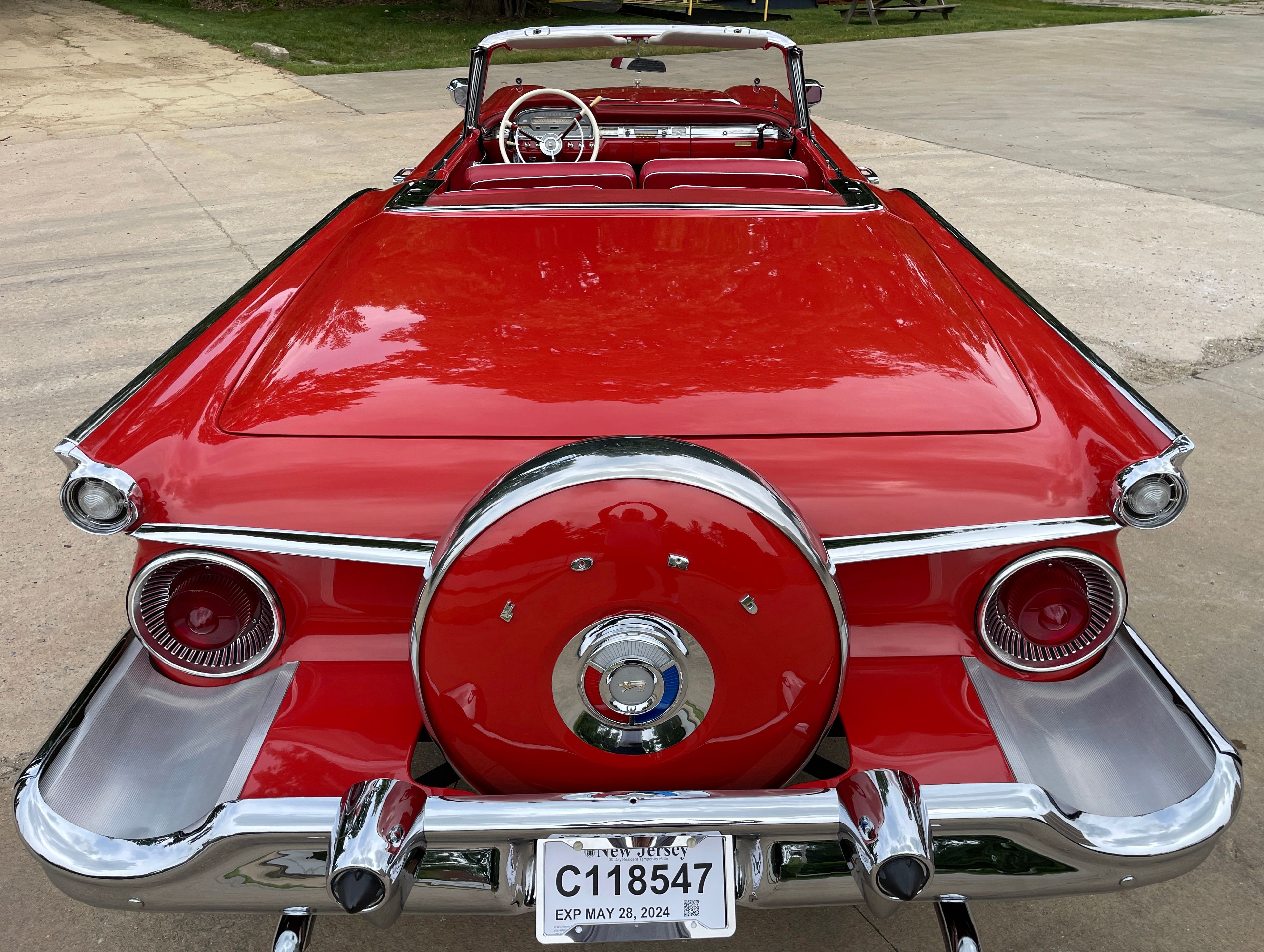 1959 Ford Skyliner | Connors Motorcar Company