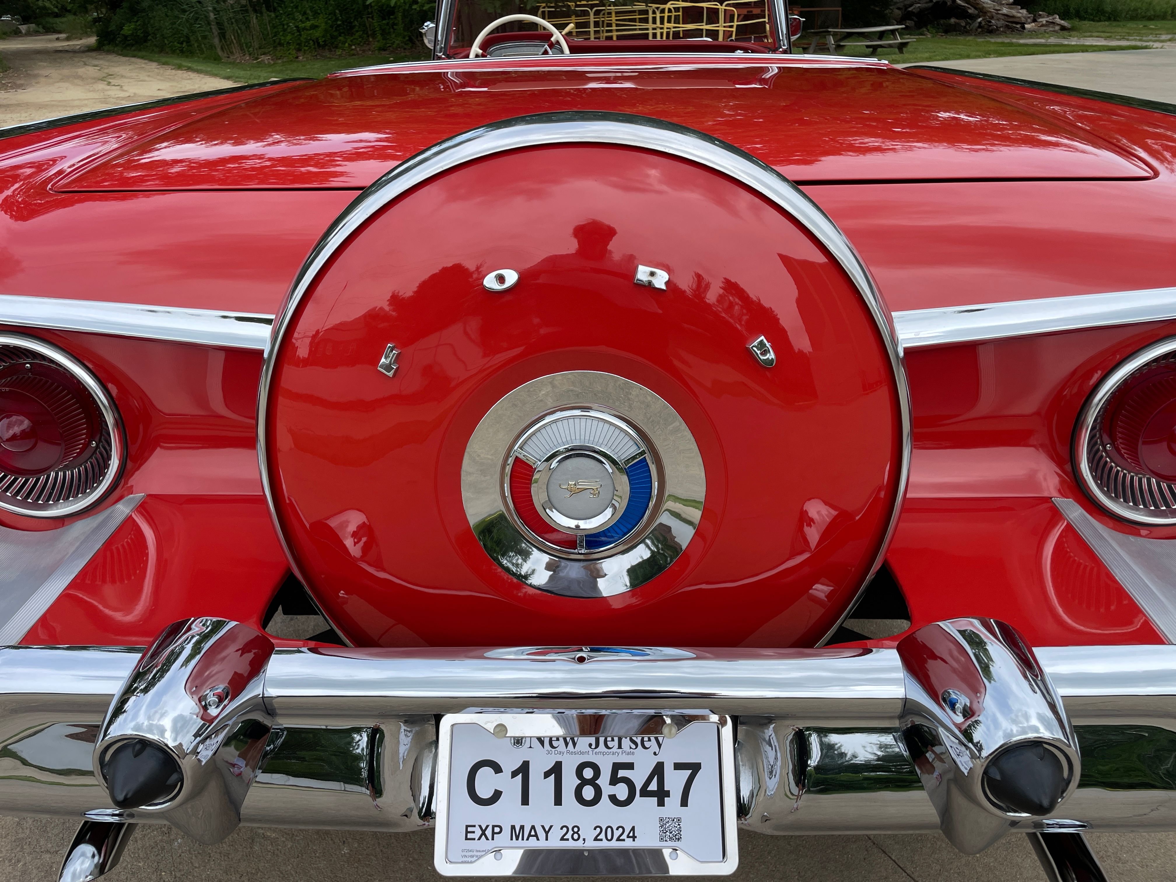1959 Ford Skyliner | Connors Motorcar Company