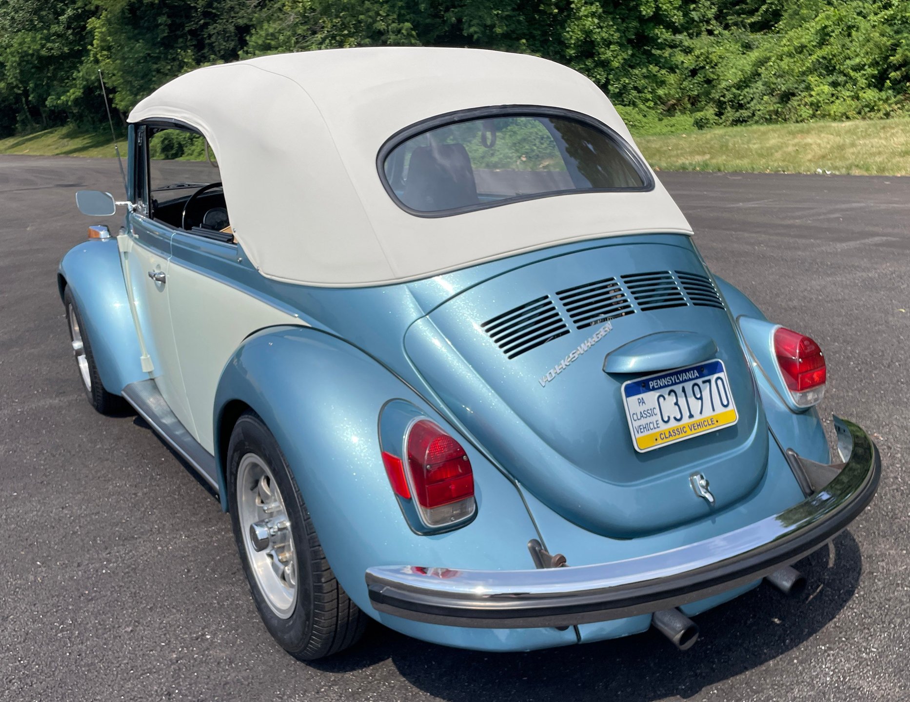 24030 | 1971 Volkswagen Super Beetle Convertible | Connors Motorcar Company