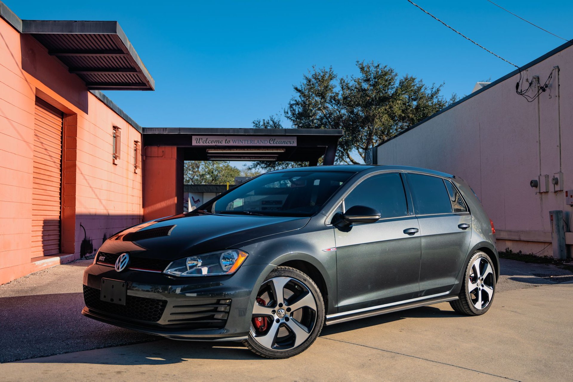 2016 Volkswagen GTI S | Collective Auto Group