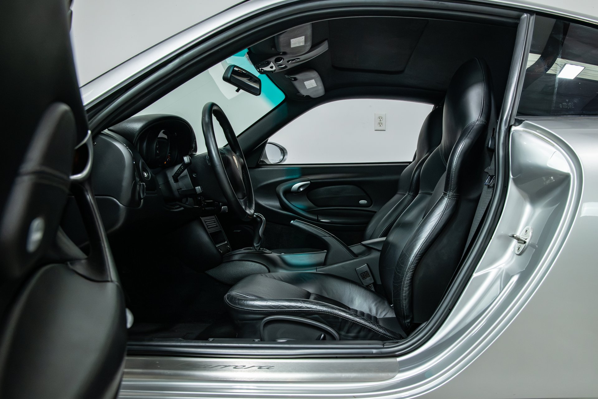 For Sale 2004 Porsche 911 Carrera