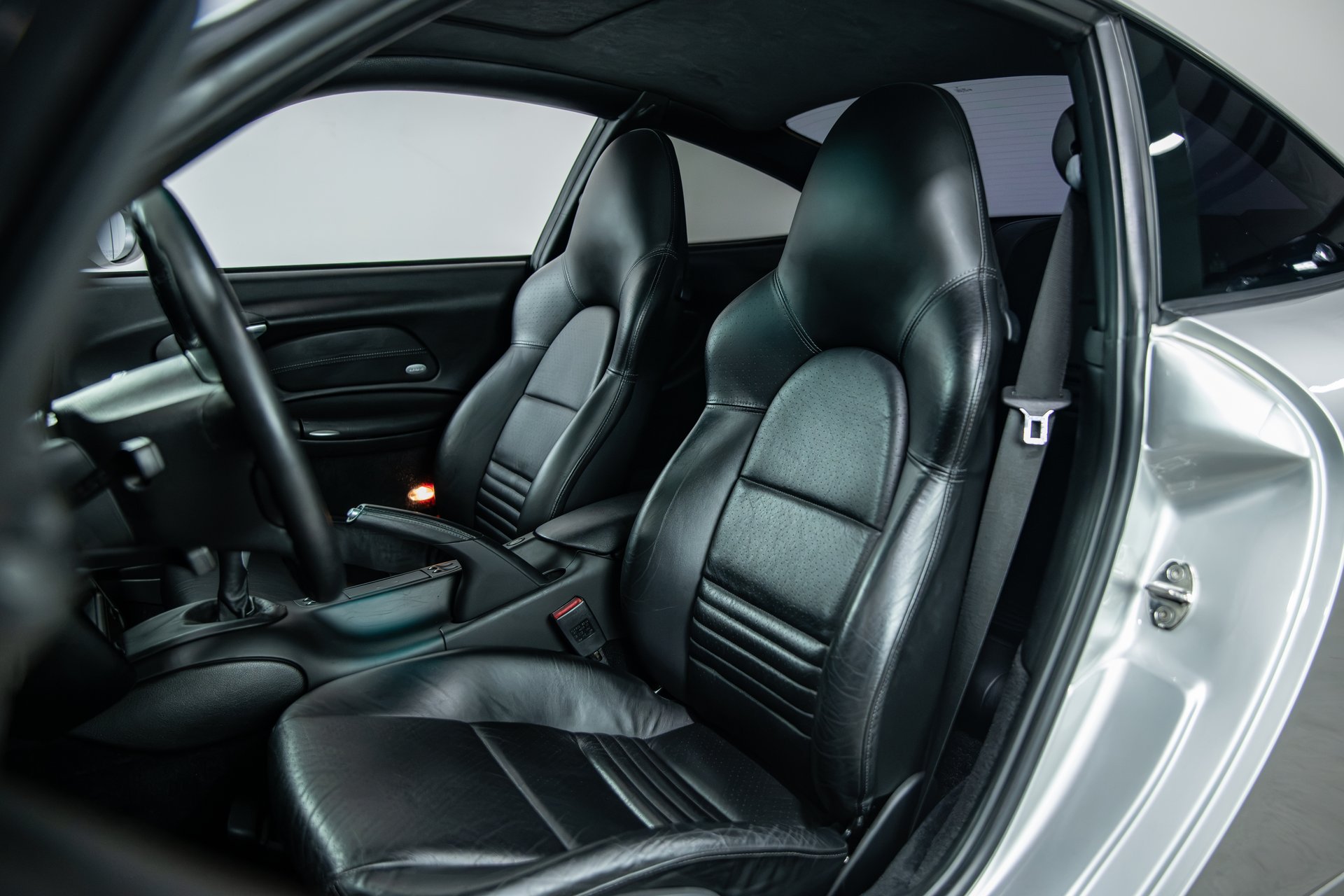 For Sale 2004 Porsche 911 Carrera