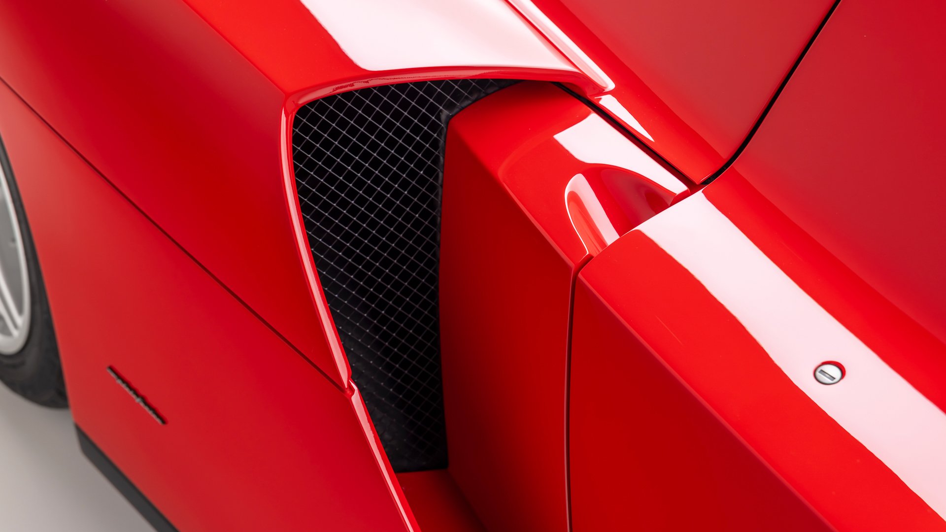 Broad Arrow Private Sales | 2004 Ferrari Enzo