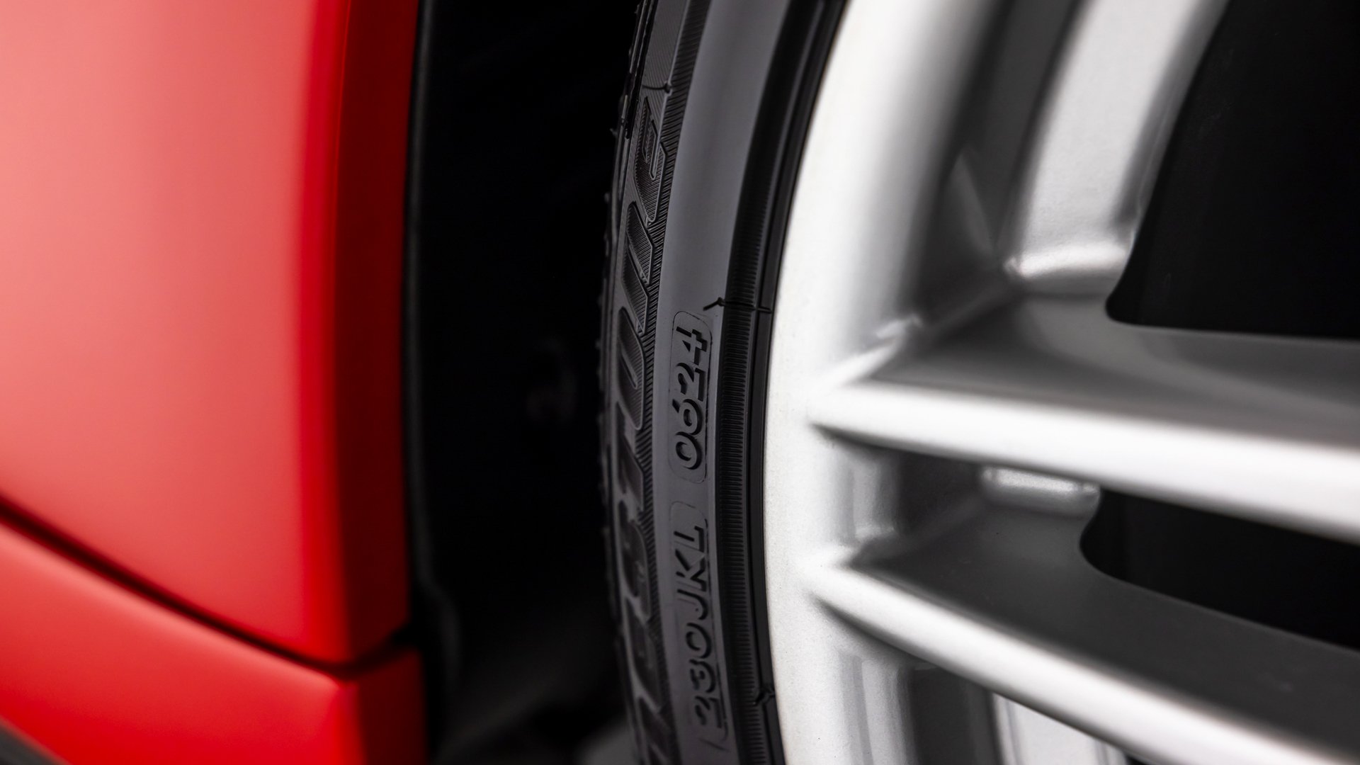 Broad Arrow Private Sales | 2004 Ferrari Enzo