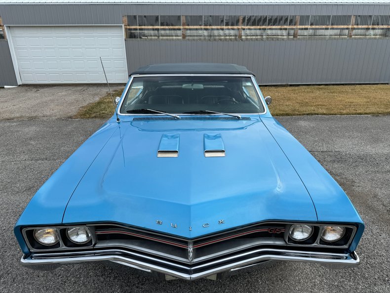 1967 Buick GS400 56