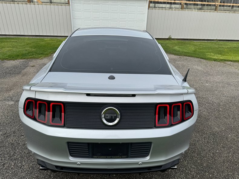 2013 Ford Mustang 15