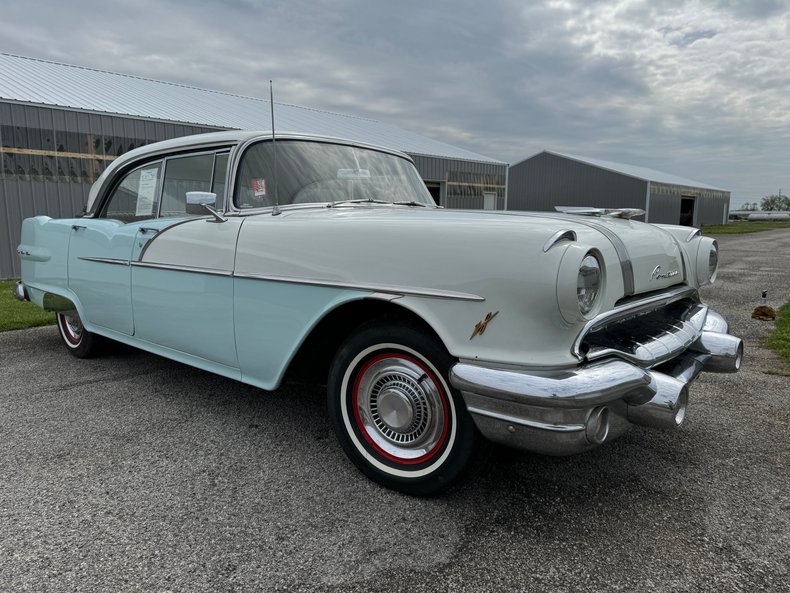 1956 Pontiac Chieftain 9
