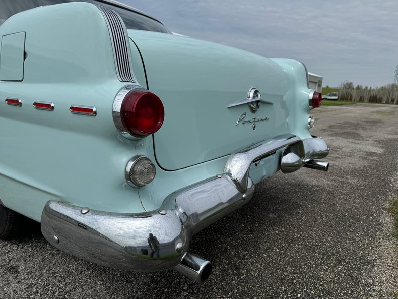 1956 Pontiac Chieftain 28