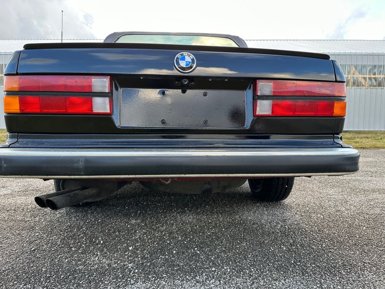 1989 BMW 3 Series 11