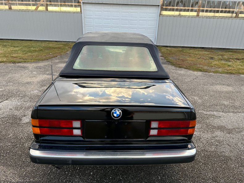 1989 BMW 3 Series 12