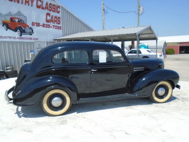 1939 Plymouth Deluxe 5