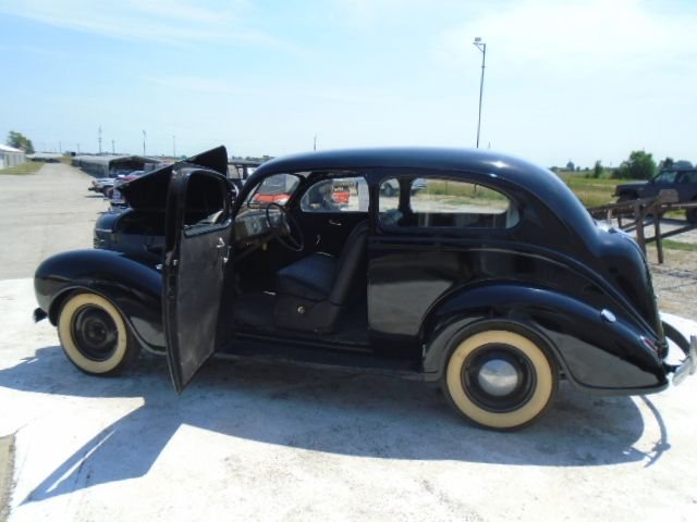 1939 Plymouth Deluxe 13