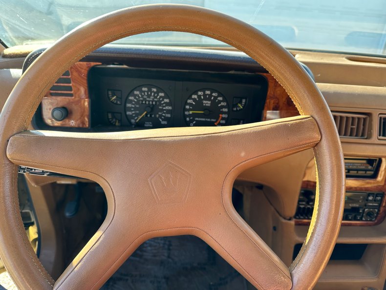 1989 Chrysler TC by Maserati 34