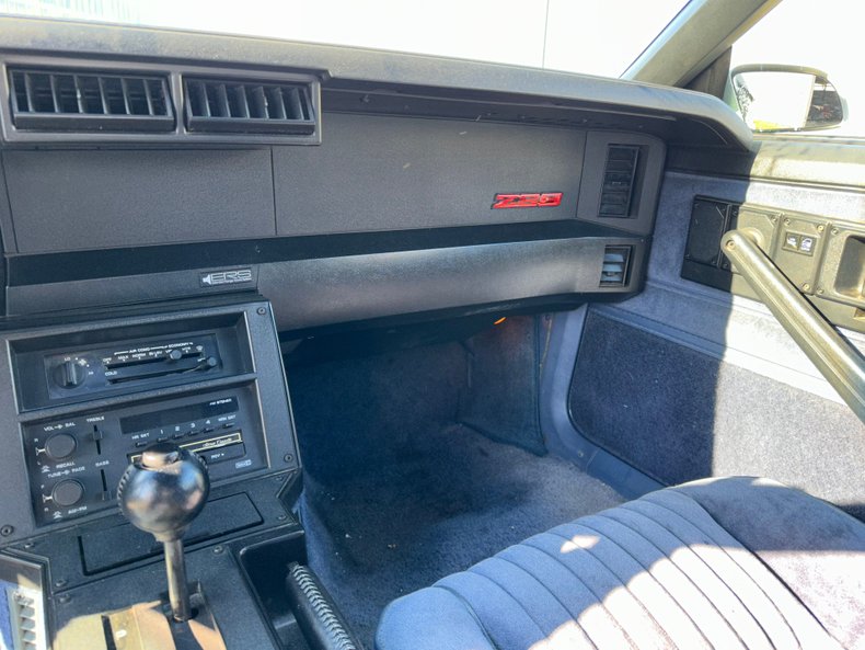 1983 Chevrolet Camaro 21
