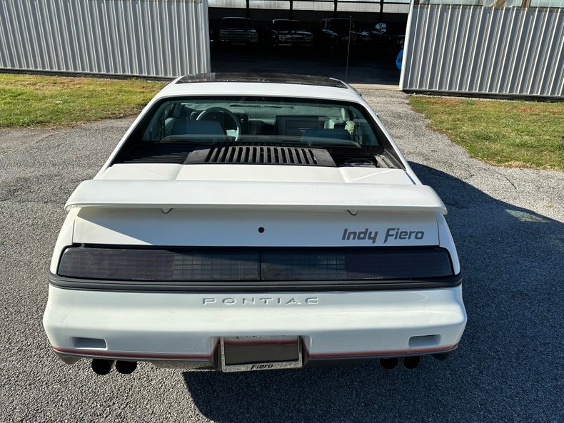 1984 Pontiac Fiero 12