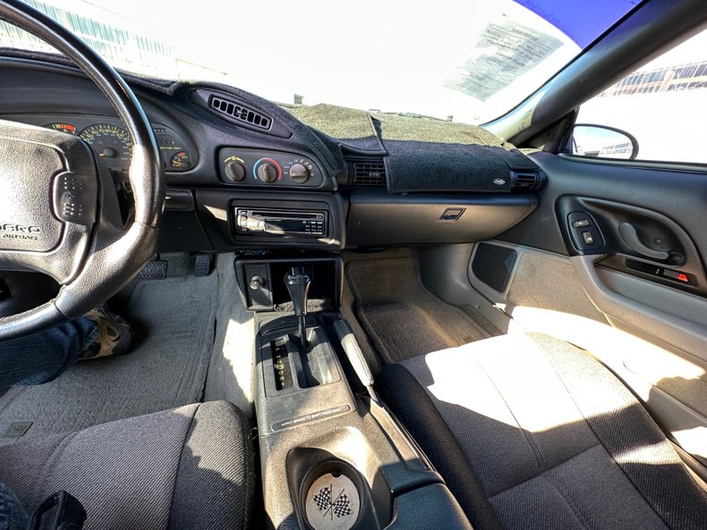 1993 Chevrolet Camaro 19